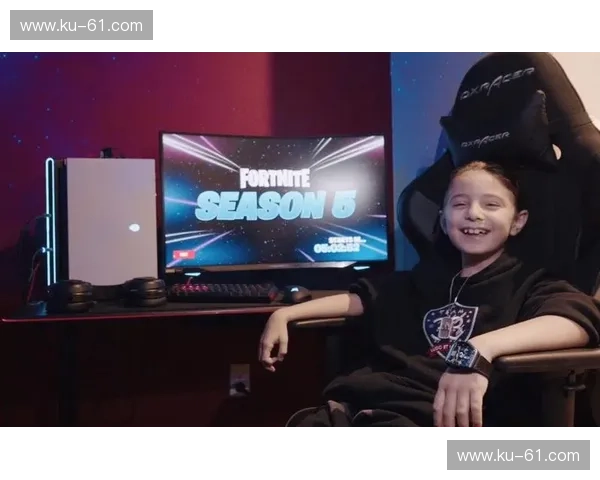 《电竞女职业选手崛起：打破性别壁垒与挑战，创造全新竞技传奇》